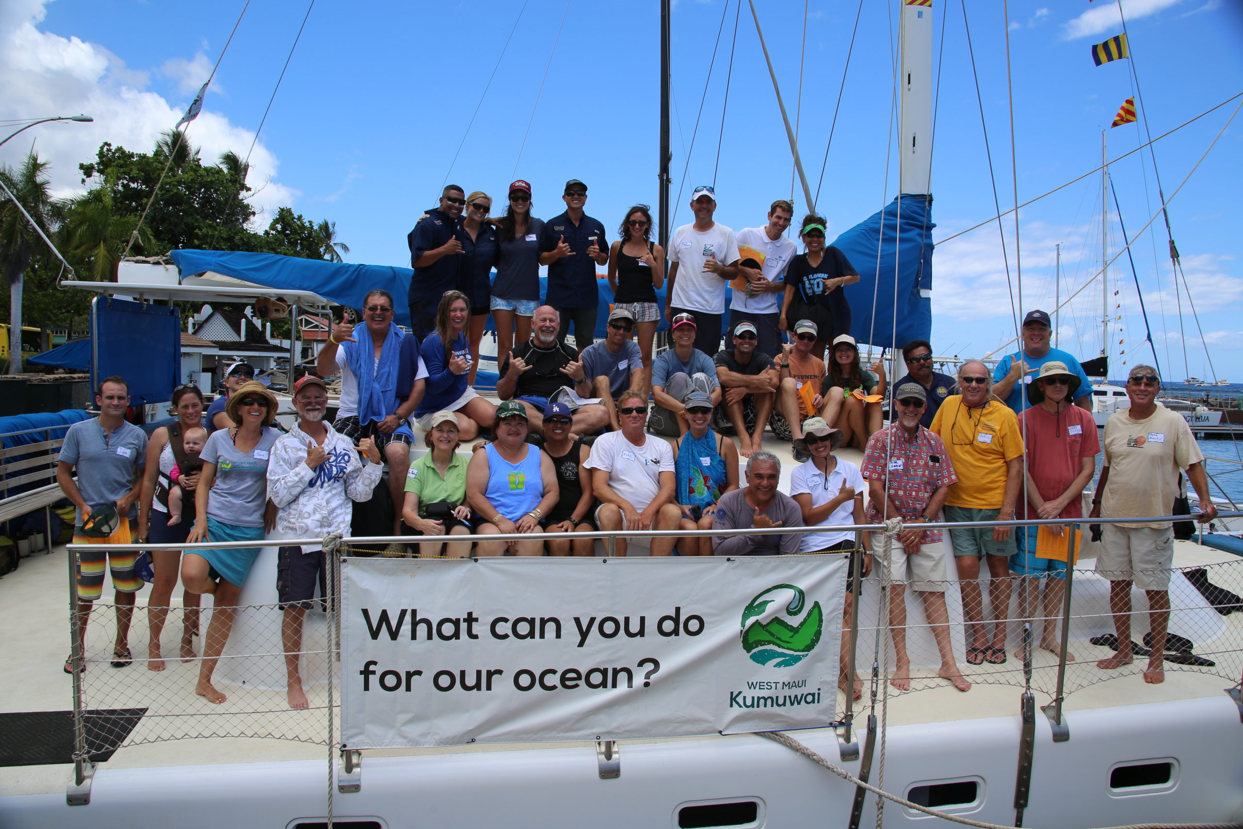 Lawsuits and Floating Workshops Give Promise to Hawaii Reefs