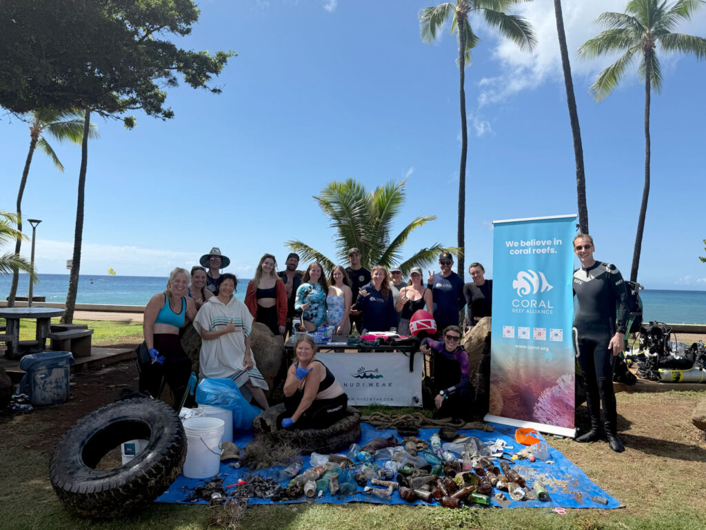CORAL group photo, cleanup dive in Hawaii